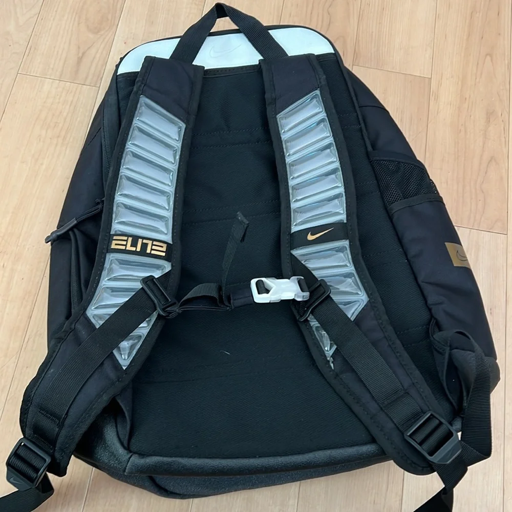 Nike HPS ELT PRO Bag PacK, Black/Black/gGold